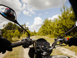 Jak připravit motorku i sebe na první jarní kilometry